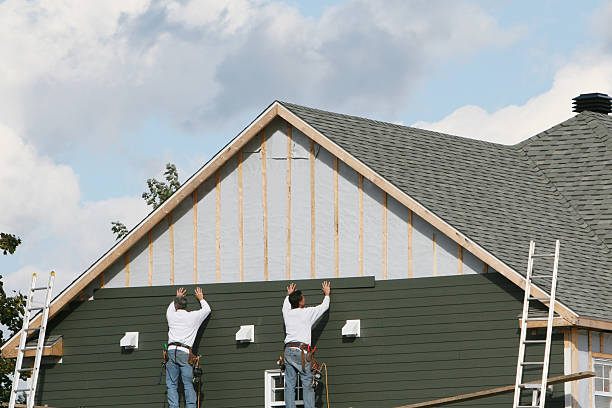 Professional Siding Installation technician working in Galena, IN